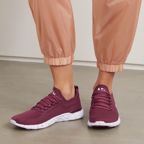 APL Shoes - APL Techloom Breeze Sneaker Burgundy/White 8 NIB